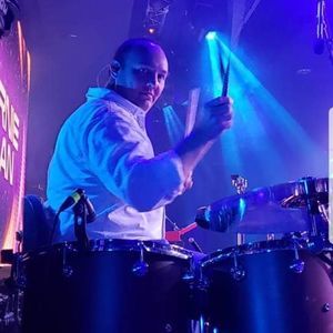 Meet your Posher, Travis